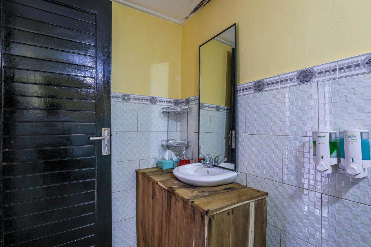 The Salang Guest House Batumadeg Extérieur photo